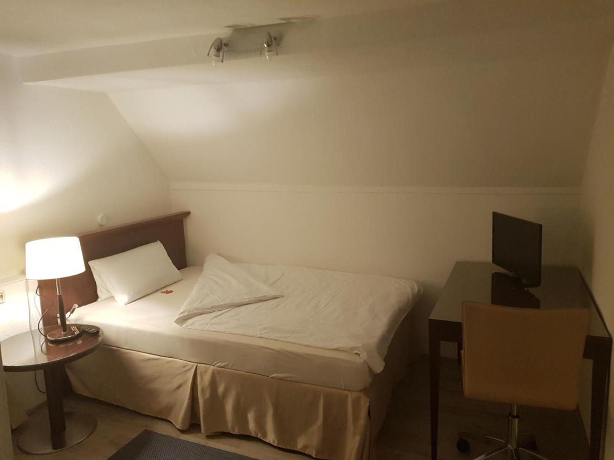 באד ברנק אים פיכטלגבירגה Hotel Pension Bluechersruh חדר תמונה