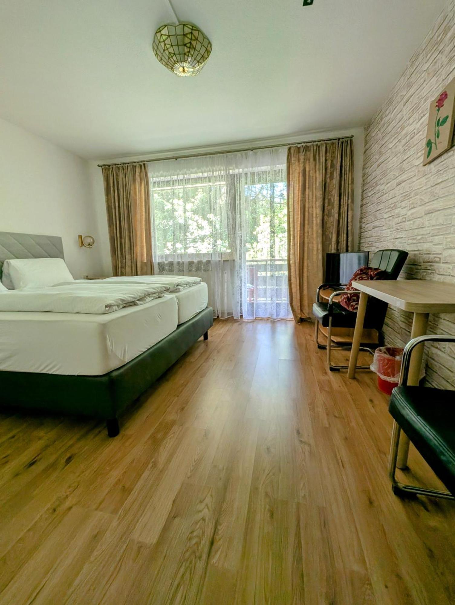 באד ברנק אים פיכטלגבירגה Hotel Pension Bluechersruh מראה חיצוני תמונה