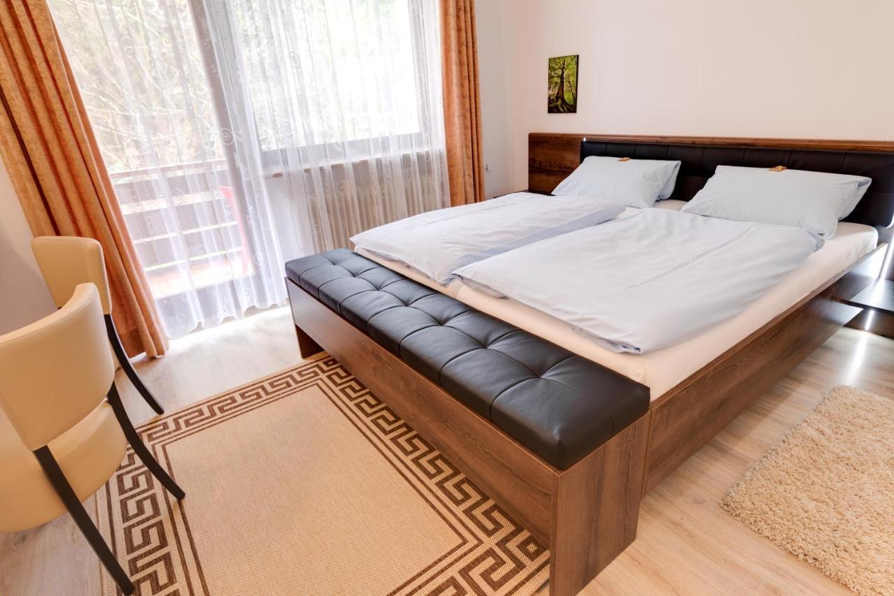 באד ברנק אים פיכטלגבירגה Hotel Pension Bluechersruh מראה חיצוני תמונה
