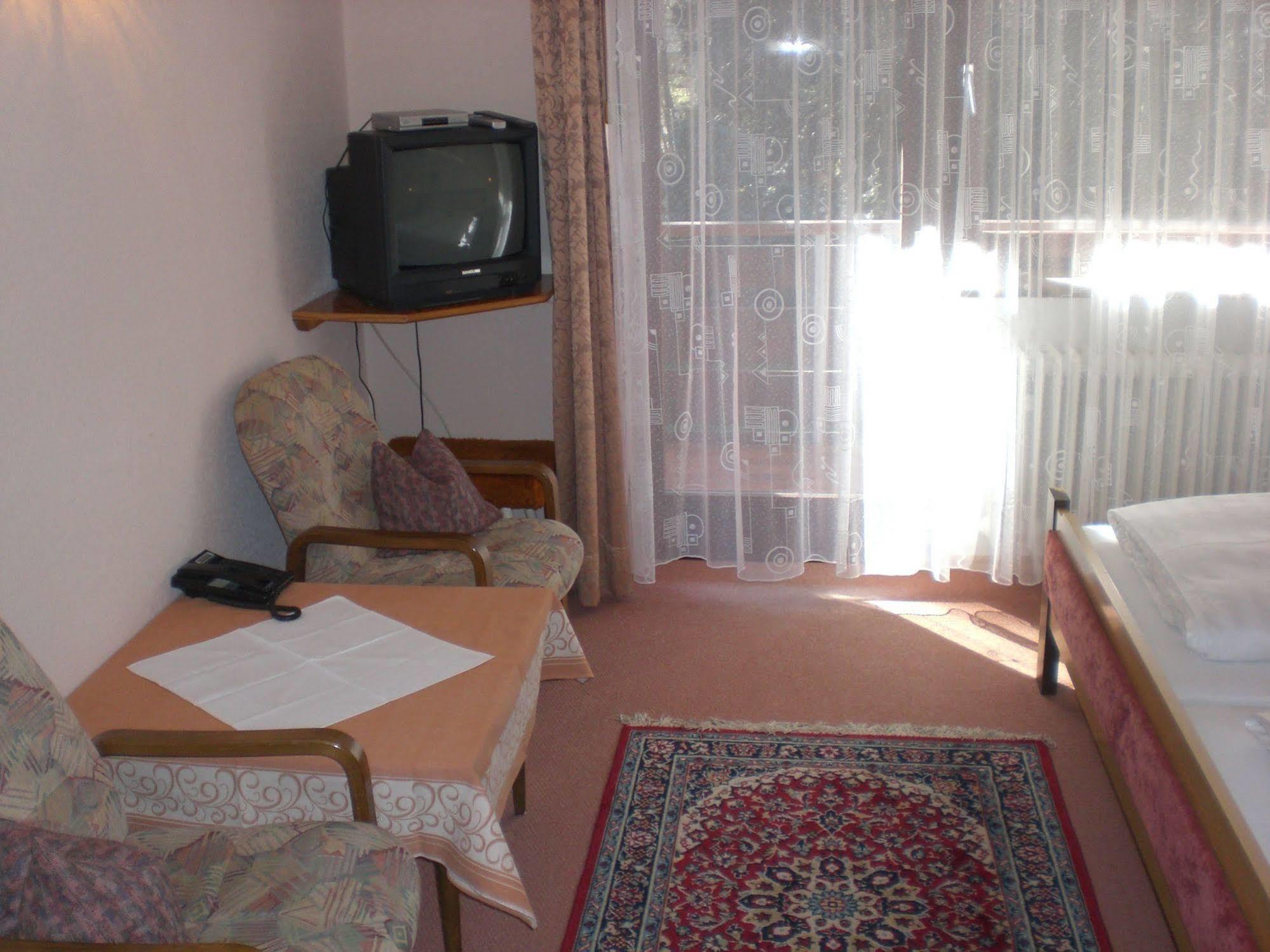 באד ברנק אים פיכטלגבירגה Hotel Pension Bluechersruh מראה חיצוני תמונה